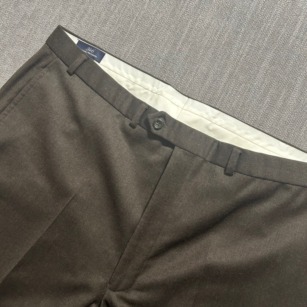Brooks Brothers 346 Dress Pants Mens 39x30 Brown 100% Wool Flat Front Trousers